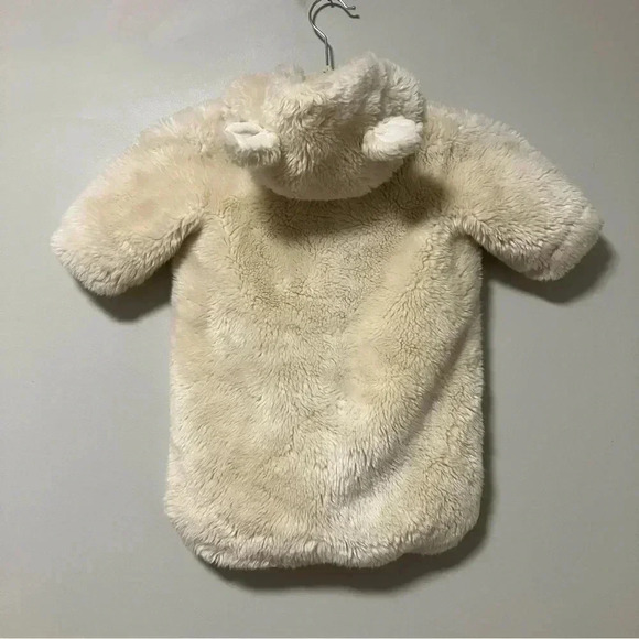 Restoration  Hardware Luxe Faux Fur White Baby Bunting - Picture 4 of 4